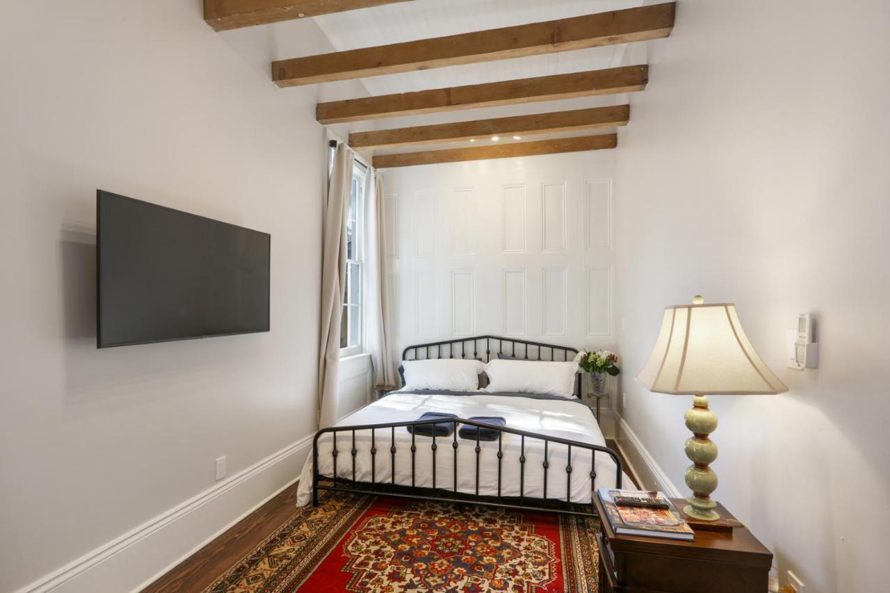 Carondelet House - 1886 Garden District Manse Apartment นิวออร์ลีนส์ ภายนอก รูปภาพ