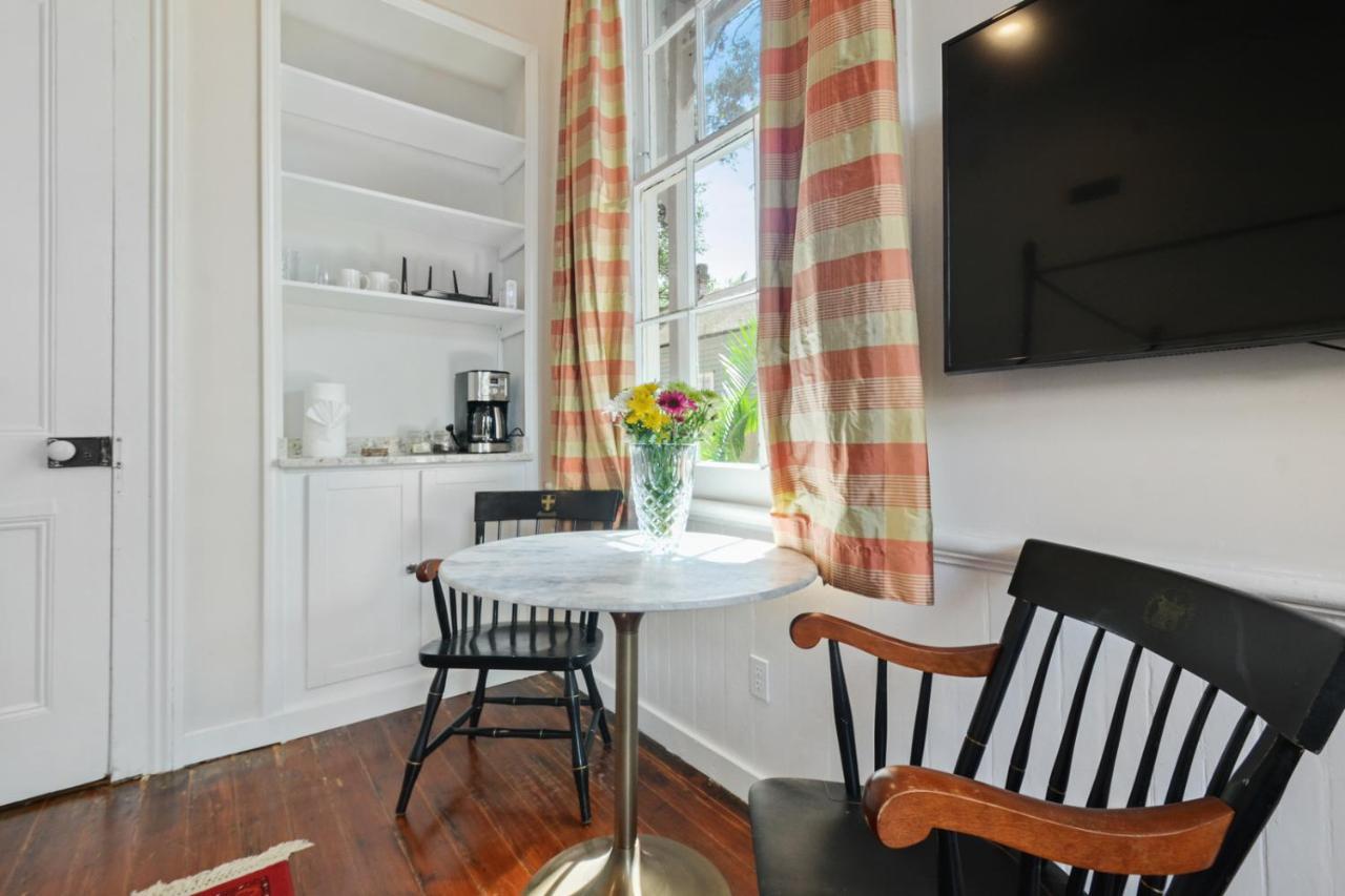 Carondelet House - 1886 Garden District Manse Apartment นิวออร์ลีนส์ ภายนอก รูปภาพ